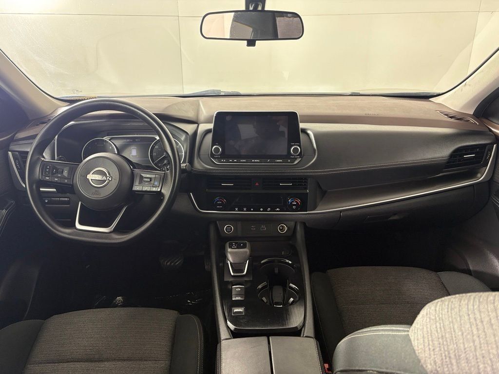 Used 2023 Nissan Rogue SV FWD image 39