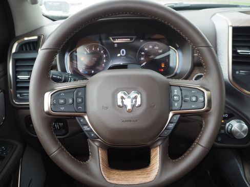 New 2025 RAM 1500 Limited image 36