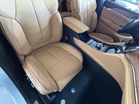 New 2025 Jeep Grand Cherokee Summit image 31