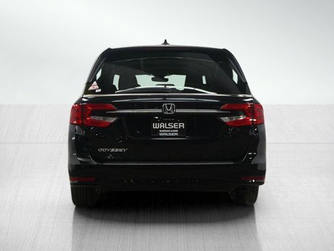 Used 2024 Honda Odyssey EX-L image 4