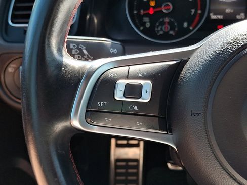 Used 2016 Volkswagen GTI S FWD image 21