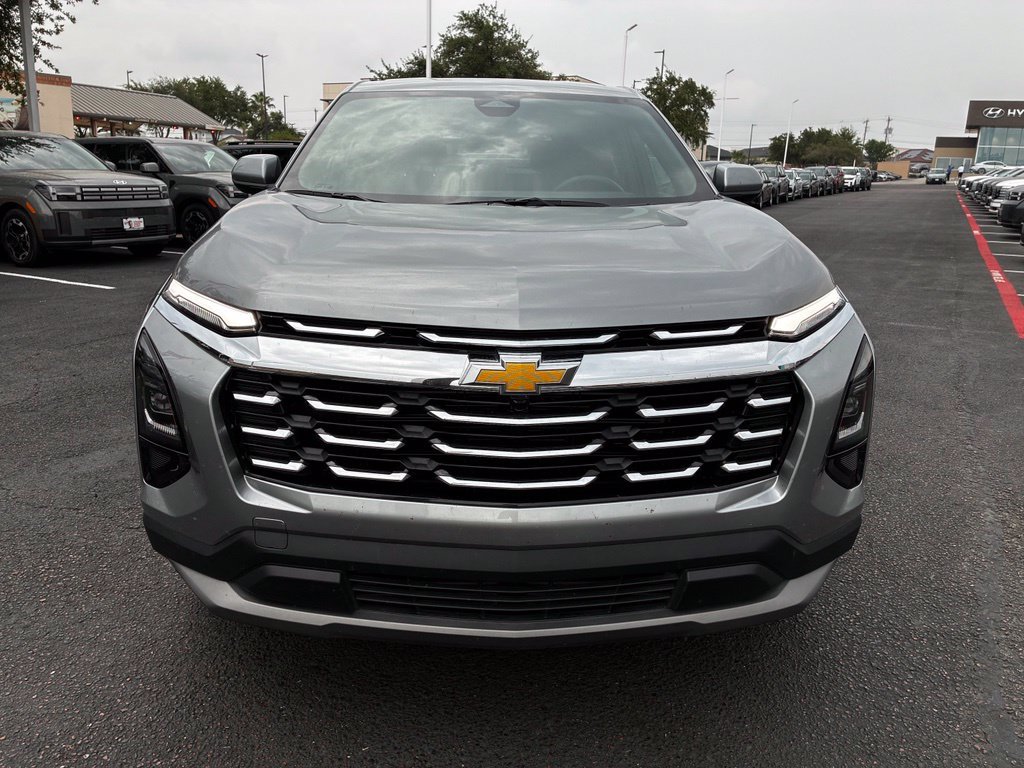 Used 2026 Chevrolet Equinox LT AWD/4WD image 8