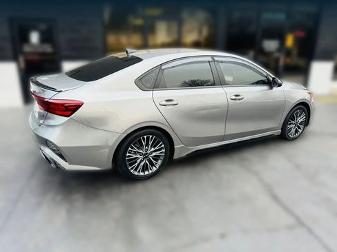 Used 2023 Kia Forte GT-Line w/ GT-Line Premium Package image 5