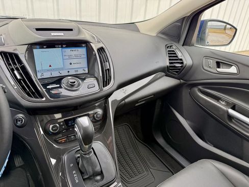 Used 2016 Ford Escape Titanium AWD/4WD image 22