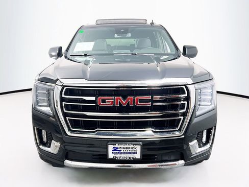 Certified 2023 GMC Yukon XL SLT AWD/4WD image 2