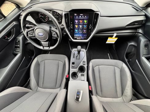 Used 2025 Subaru Crosstrek 2.0i Premium image 12