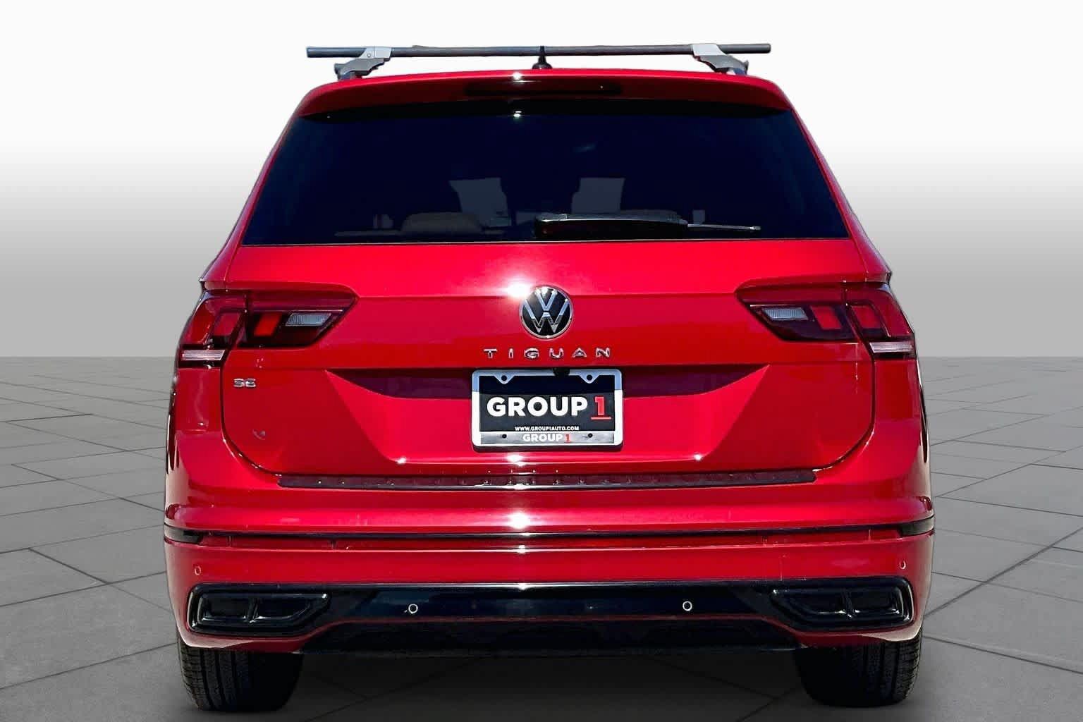 Used 2024 Volkswagen Tiguan SE R-Line w/ MDO Package, Three-Row FWD image 5