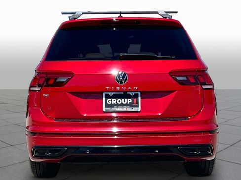 Used 2024 Volkswagen Tiguan SE R-Line w/ MDO Package, Three-Row FWD image 5