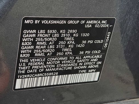 Used 2024 Volkswagen Atlas SE image 26