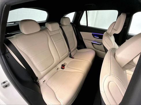 Certified 2023 Mercedes-Benz GLC 300 image 17