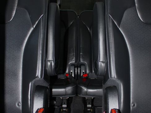 Used 2023 Kia Sorento SX image 34