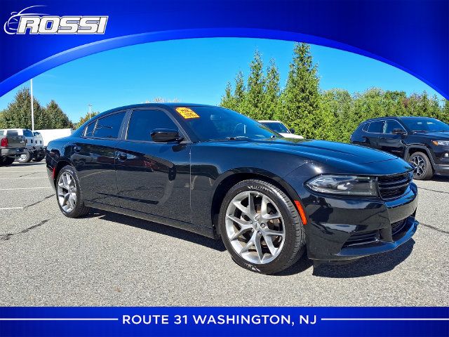 Used 2022 Dodge Charger SXT w/ Plus Group RWD image 1