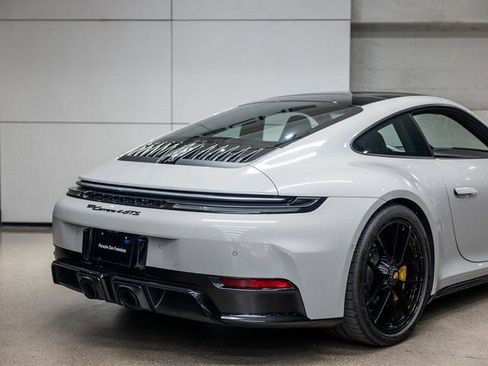 Certified 2025 Porsche 911 Carrera 4 GTS AWD/4WD image 25