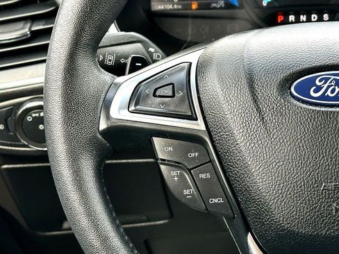 Used 2020 Ford Edge Titanium AWD/4WD image 21