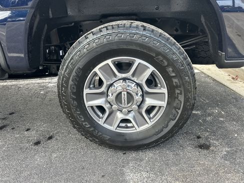 New 2025 Ford F250 Lariat w/ Lariat Ultimate Package image 16