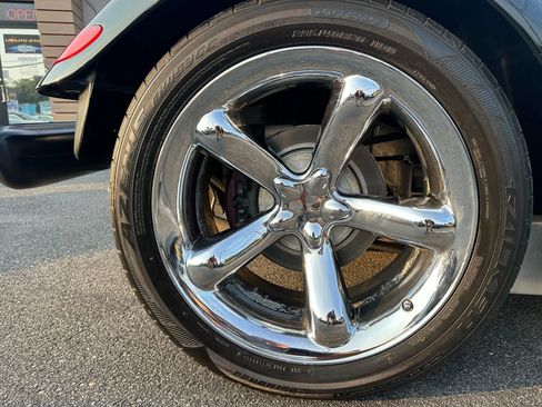 Used 2000 Plymouth Prowler image 39