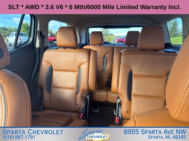 Used 2019 GMC Acadia SLT AWD/4WD image 16