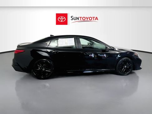 Used 2026 Toyota Camry SE FWD image 2