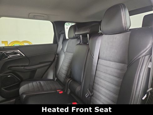 New 2026 Mitsubishi Outlander SE image 11