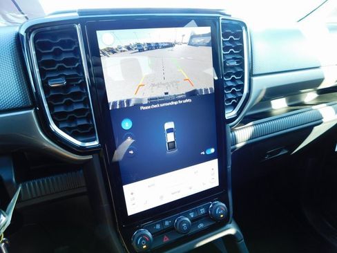 New 2025 Ford Ranger XLT w/ Equipment Group 301A High image 33