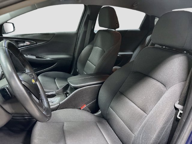 Used 2016 Chevrolet Malibu LT FWD image 18