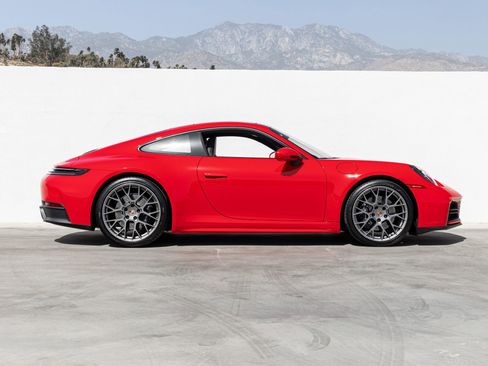 Certified 2025 Porsche 911 Carrera T RWD image 8