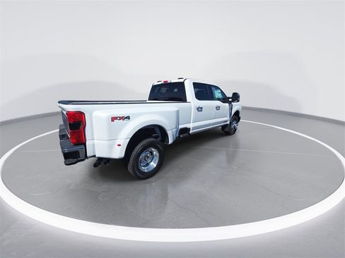 New 2026 Ford F350 King Ranch w/ Chrome Package image 8