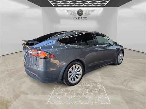 Used 2017 Tesla Model X 100D image 5