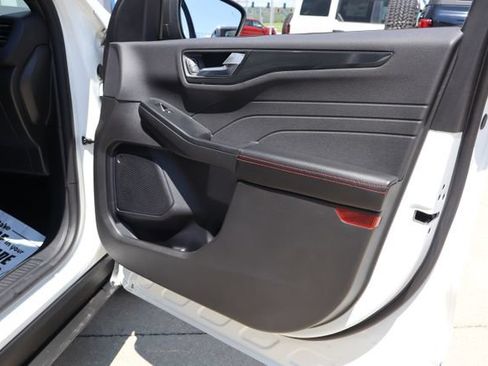 Certified 2023 Ford Escape ST-Line w/ Tech Pack #1 FWD image 34