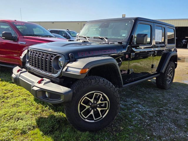 Used 2026 Jeep Wrangler Unlimited Rubicon AWD/4WD image 3