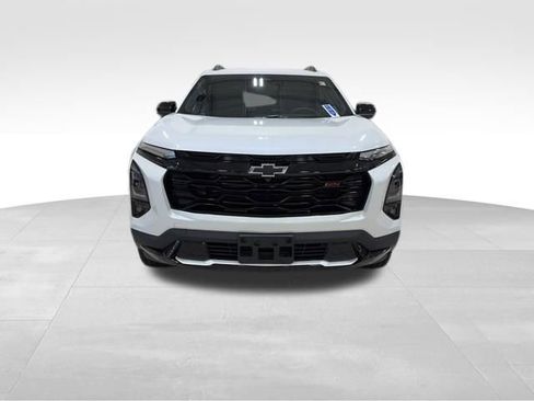Used 2025 Chevrolet Equinox RS w/ Safety and Technology Package AWD/4WD image 4