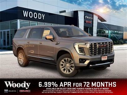 New 2026 GMC Yukon XL Denali w/ Sun & Power Step Package