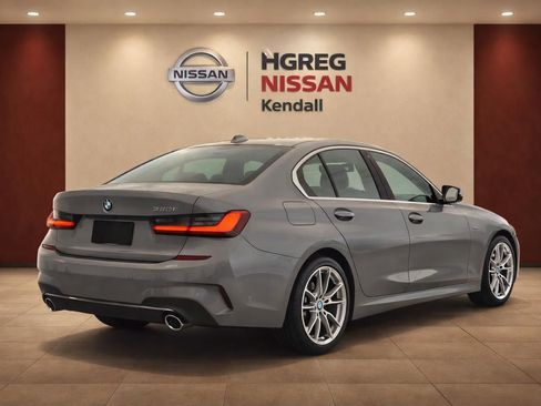 Used 2026 BMW 330i Sedan RWD image 4