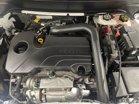 Used 2024 Chevrolet Equinox LT image 23