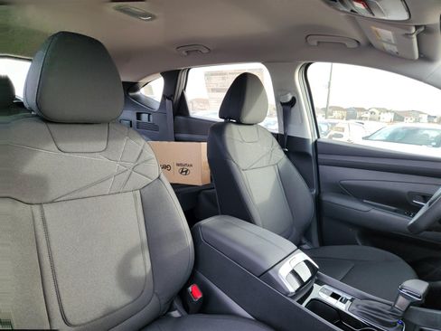 New 2026 Hyundai Tucson SE AWD/4WD image 16