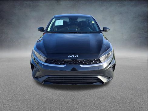 Used 2024 Kia Forte LXS FWD image 2