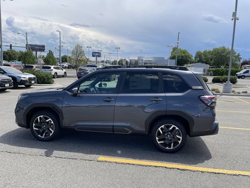 Used 2026 Subaru Forester Limited AWD/4WD image 4