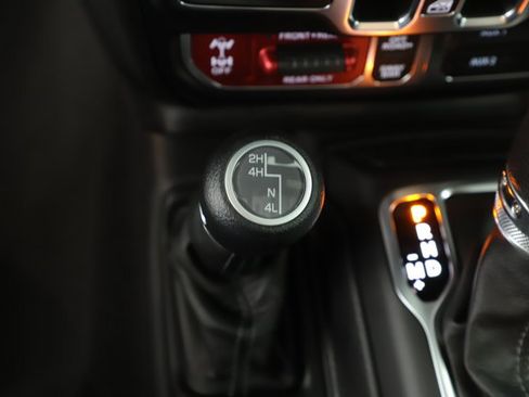 New 2025 Jeep Gladiator Rubicon w/ Convenience Group image 12