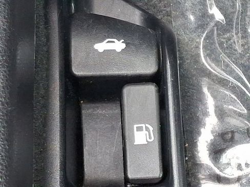 Used 2024 Toyota Corolla LE FWD image 24
