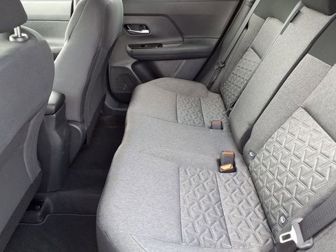 New 2026 Nissan Kicks SV w/ SV Premium Package image 10