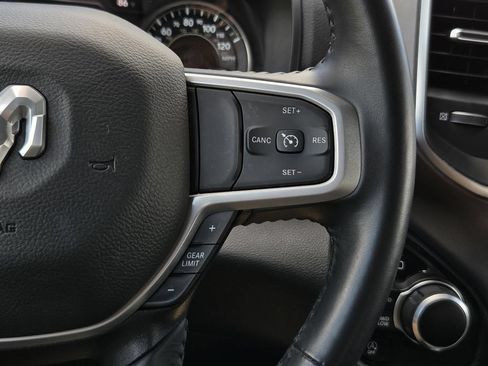 Used 2024 RAM 1500 Big Horn AWD/4WD image 18