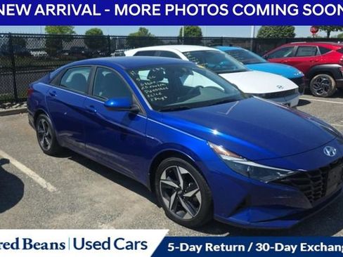 Used 2023 Hyundai Elantra SEL w/ Convenience Package FWD image 1