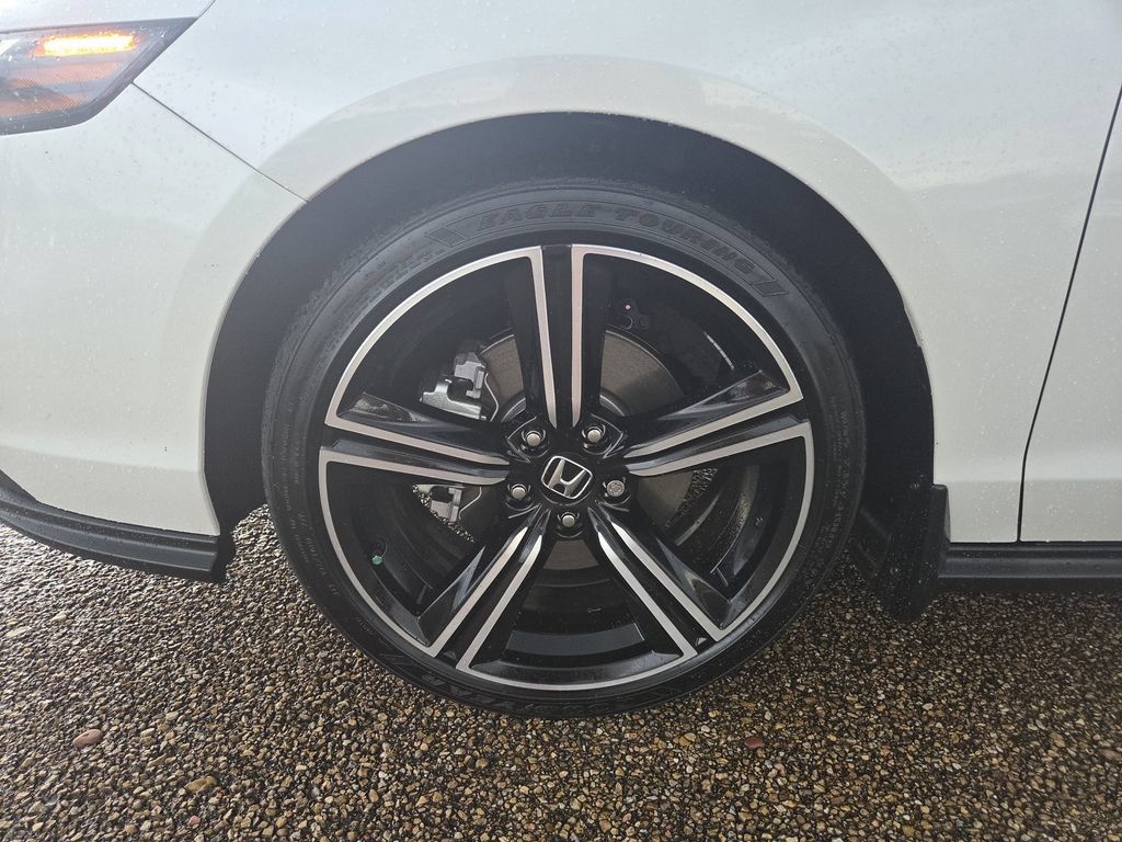 Certified 2024 Honda Accord Sport image 26
