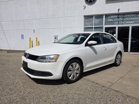 Used 2014 Volkswagen Jetta SE FWD image 4