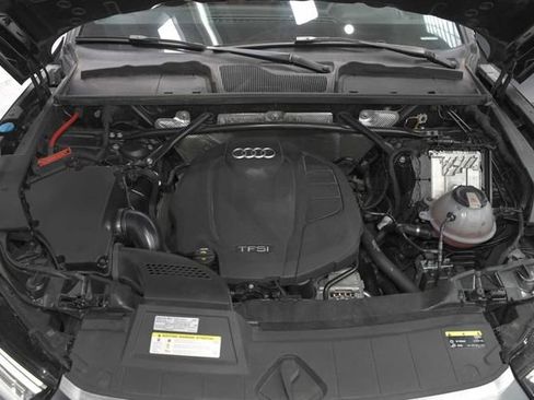 Used 2019 Audi Q5 2.0T Premium w/ Convenience Package AWD/4WD image 33
