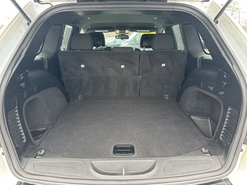 Used 2016 Jeep Grand Cherokee Laredo w/ Quick Order Package 23E image 30