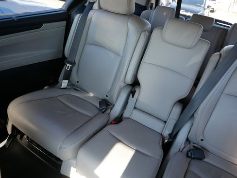 Used 2022 Honda Odyssey EX-L image 12