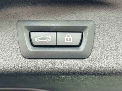 Used 2021 BMW X7 xDrive40i w/ M Sport Package image 13