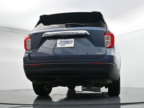 Used 2021 Ford Explorer XLT AWD/4WD image 32