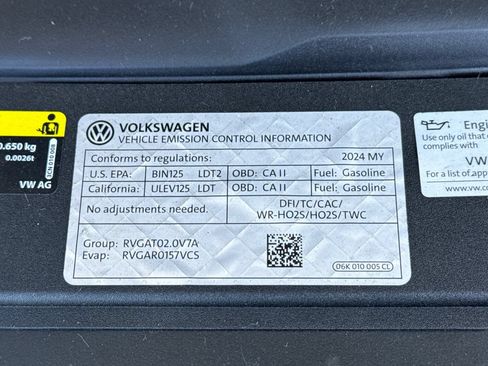 Used 2024 Volkswagen Atlas SE AWD/4WD image 41